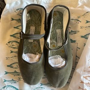 Brand new Cayumas Italian Boheme